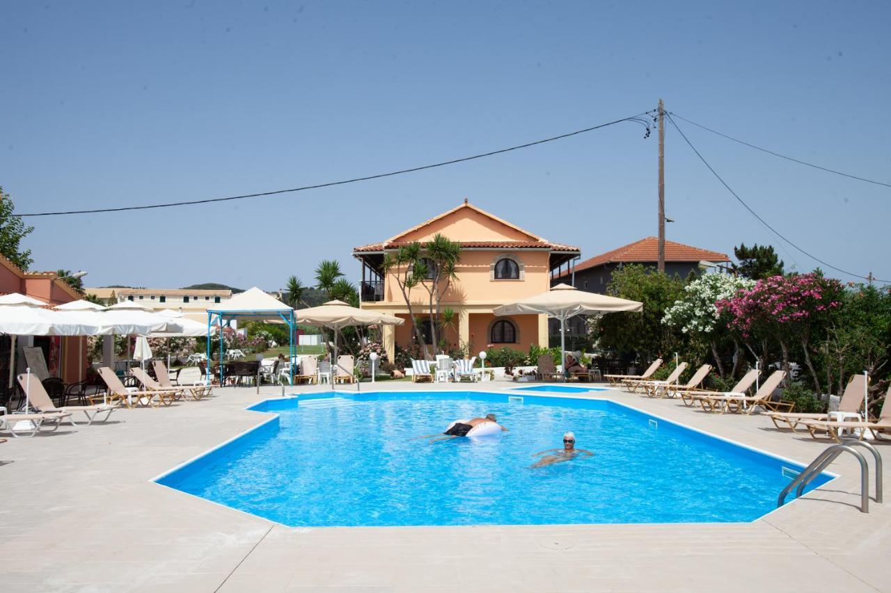 Aparthotel Lord Complex Agios Georgios  Exterior foto