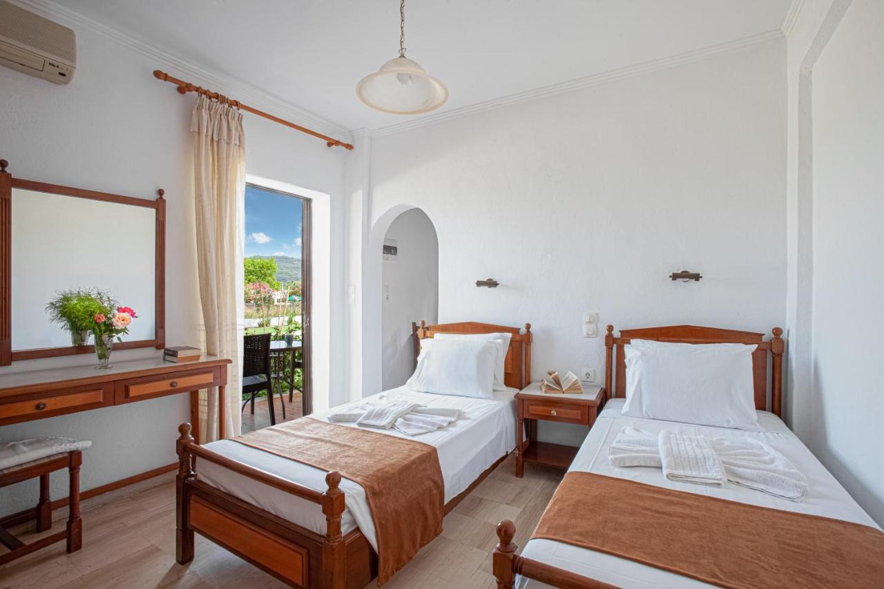 Aparthotel Lord Complex Agios Georgios  Exterior foto