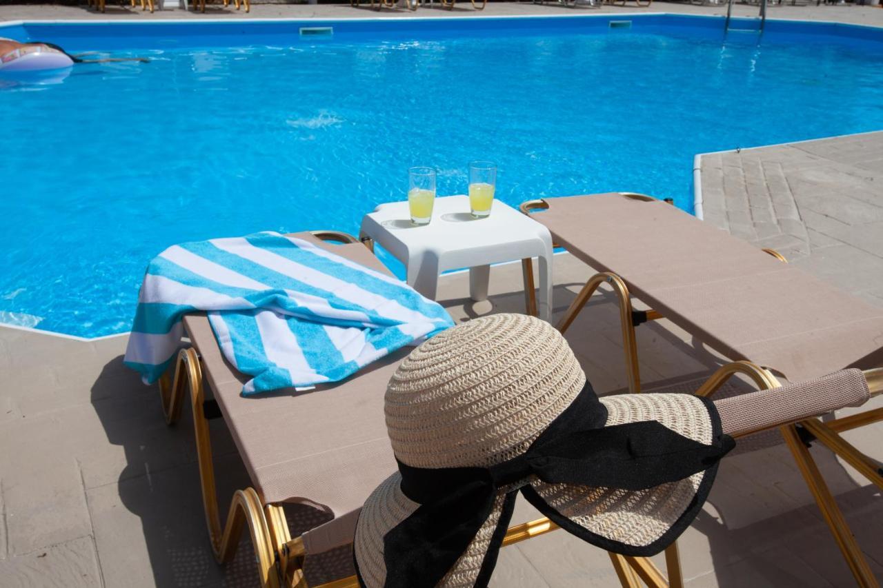 Aparthotel Lord Complex Agios Georgios  Exterior foto
