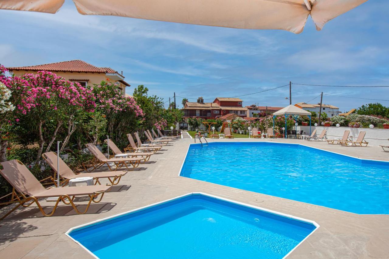 Aparthotel Lord Complex Agios Georgios  Exterior foto