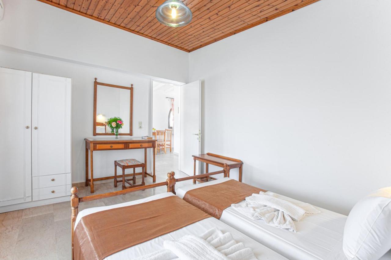 Aparthotel Lord Complex Agios Georgios  Exterior foto
