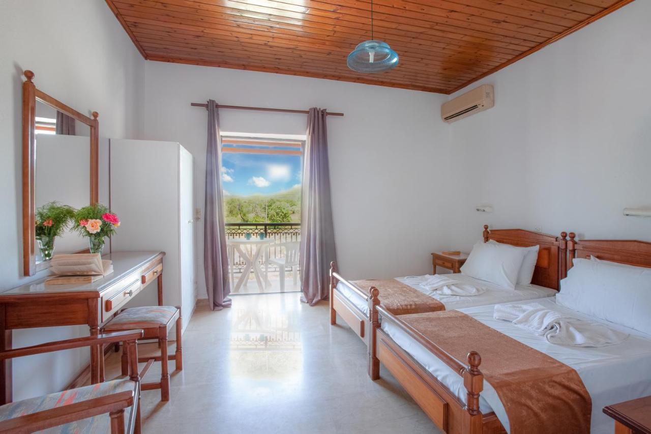 Aparthotel Lord Complex Agios Georgios  Exterior foto