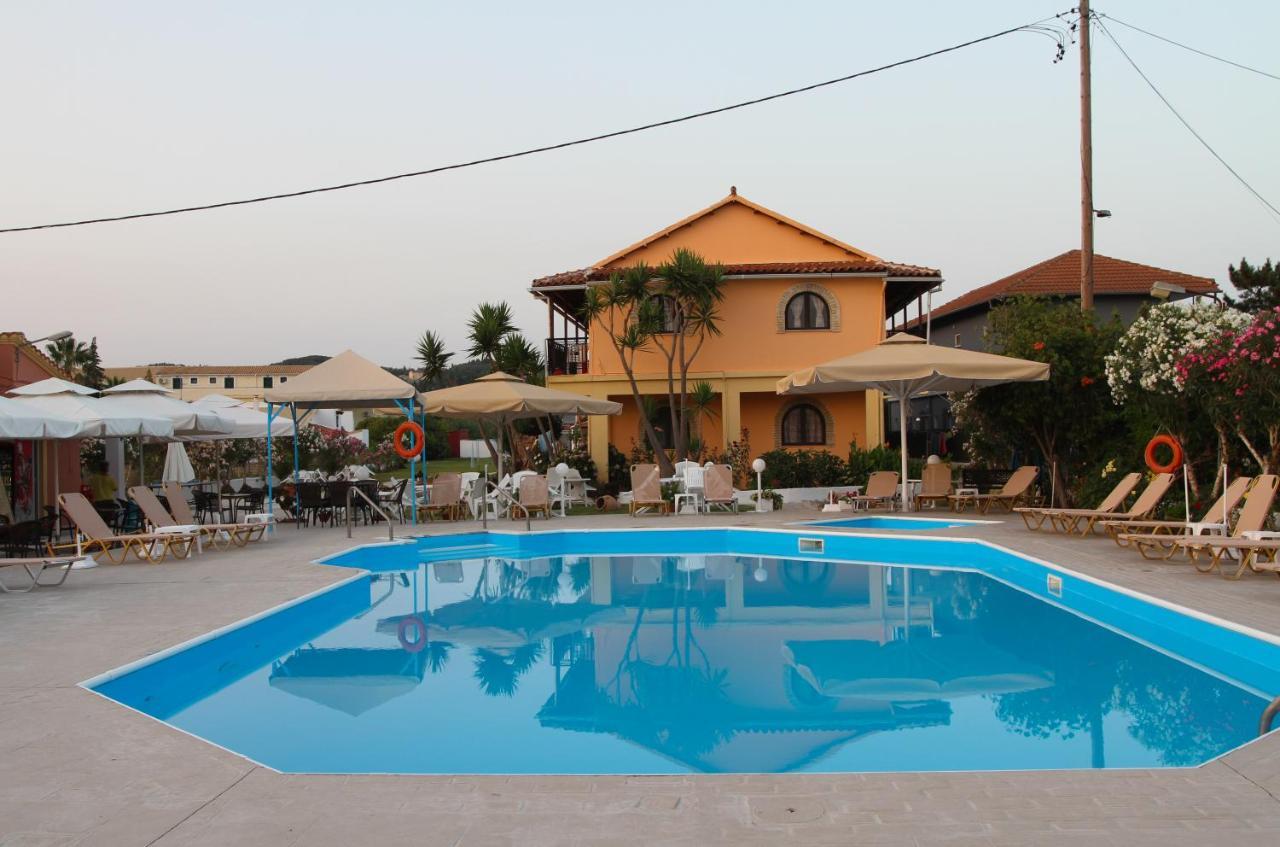 Aparthotel Lord Complex Agios Georgios  Exterior foto